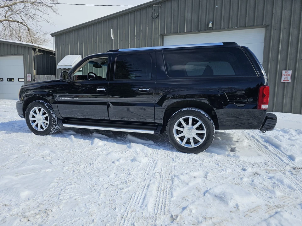 2005 Cadillac Escalade & EXT 2nd Gen - Image 30 of 31