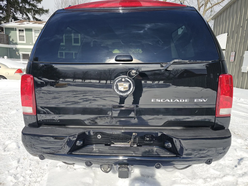 2005 Cadillac Escalade & EXT 2nd Gen - Image 24 of 31