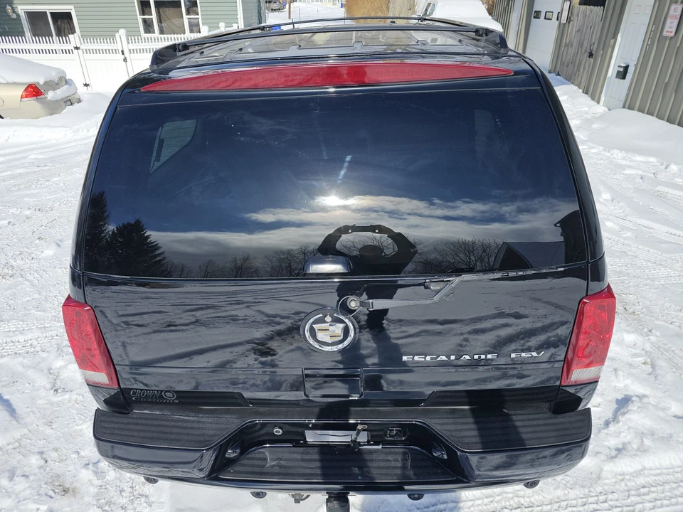 2005 Cadillac Escalade & EXT 2nd Gen - Image 22 of 31