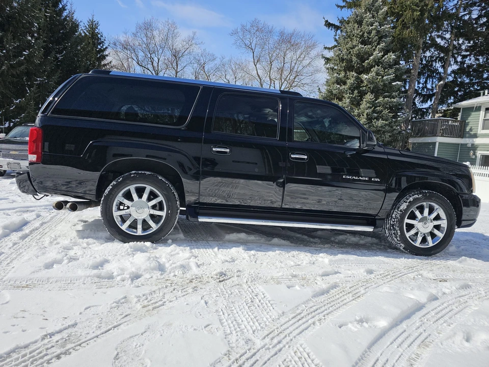 2005 Cadillac Escalade & EXT 2nd Gen - Image 16 of 31