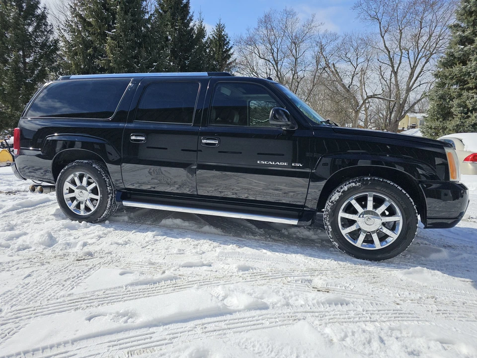 2005 Cadillac Escalade & EXT 2nd Gen - Image 15 of 31
