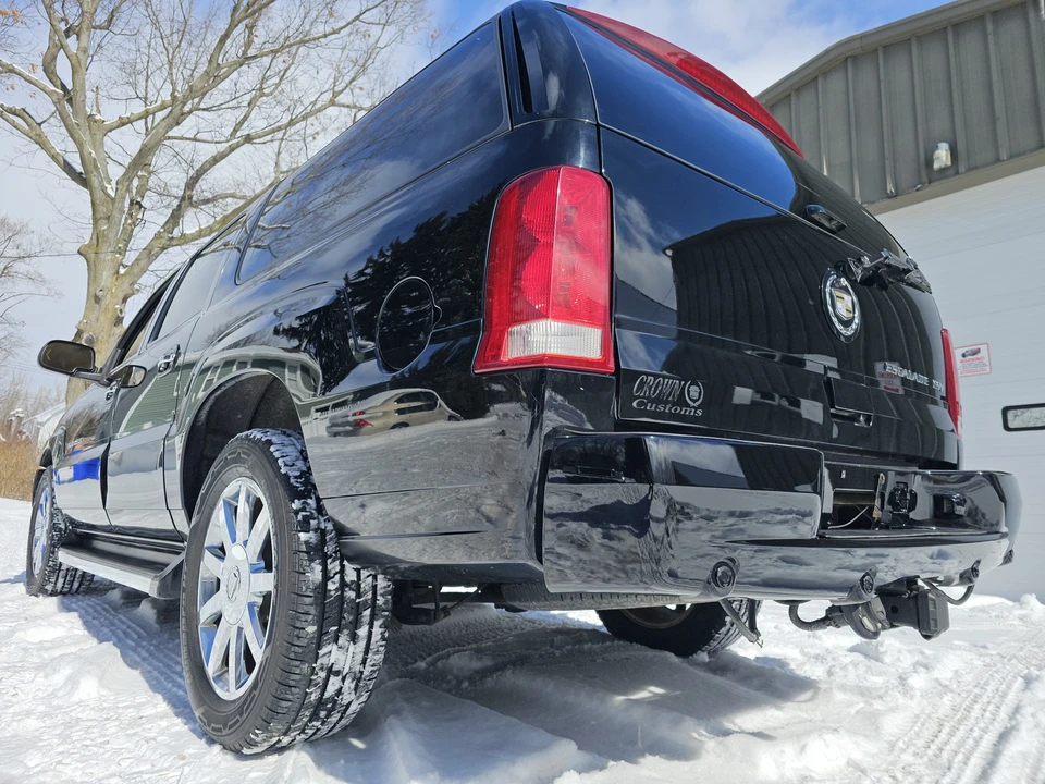 2005 Cadillac Escalade & EXT 2nd Gen - Image 27 of 31