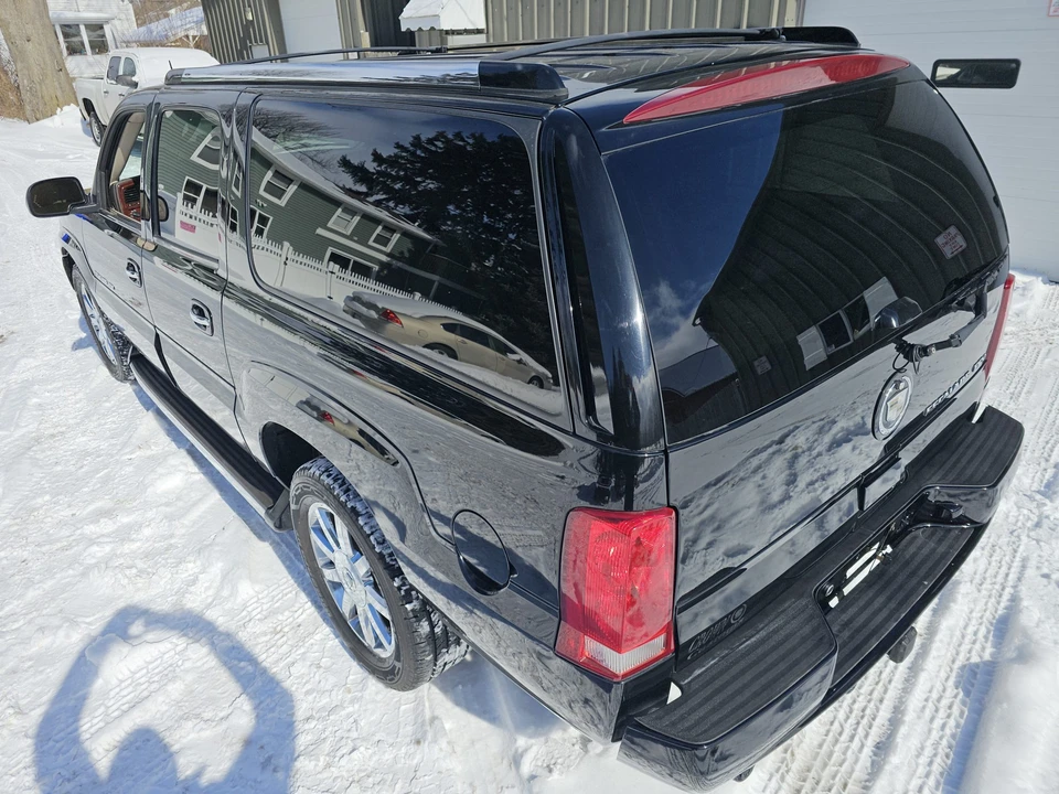 2005 Cadillac Escalade & EXT 2nd Gen - Image 28 of 31