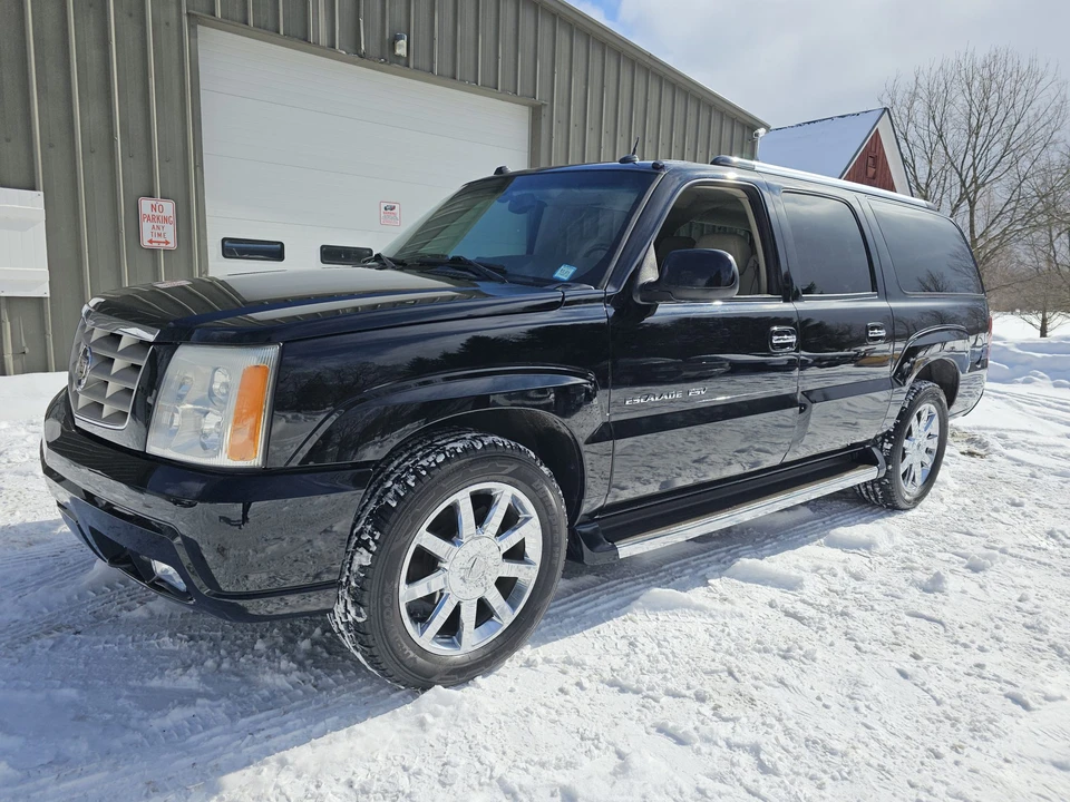 2005 Cadillac Escalade & EXT 2nd Gen - Image 6 of 31