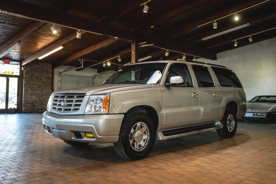 2005 Cadillac Escalade & EXT 2nd Gen - Image 7 of 31