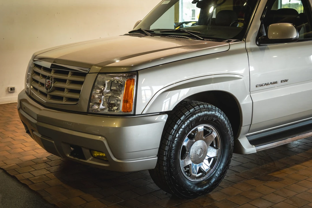 2005 Cadillac Escalade & EXT 2nd Gen - Image 31 of 31
