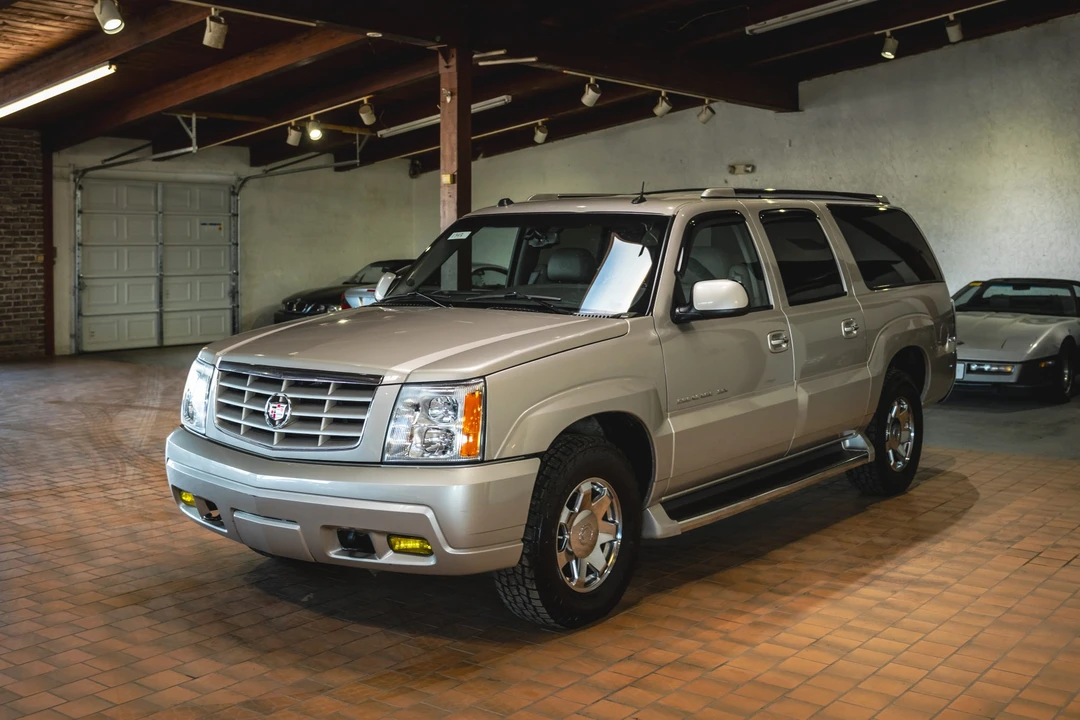 2005 Cadillac Escalade & EXT 2nd Gen - Image 4 of 31