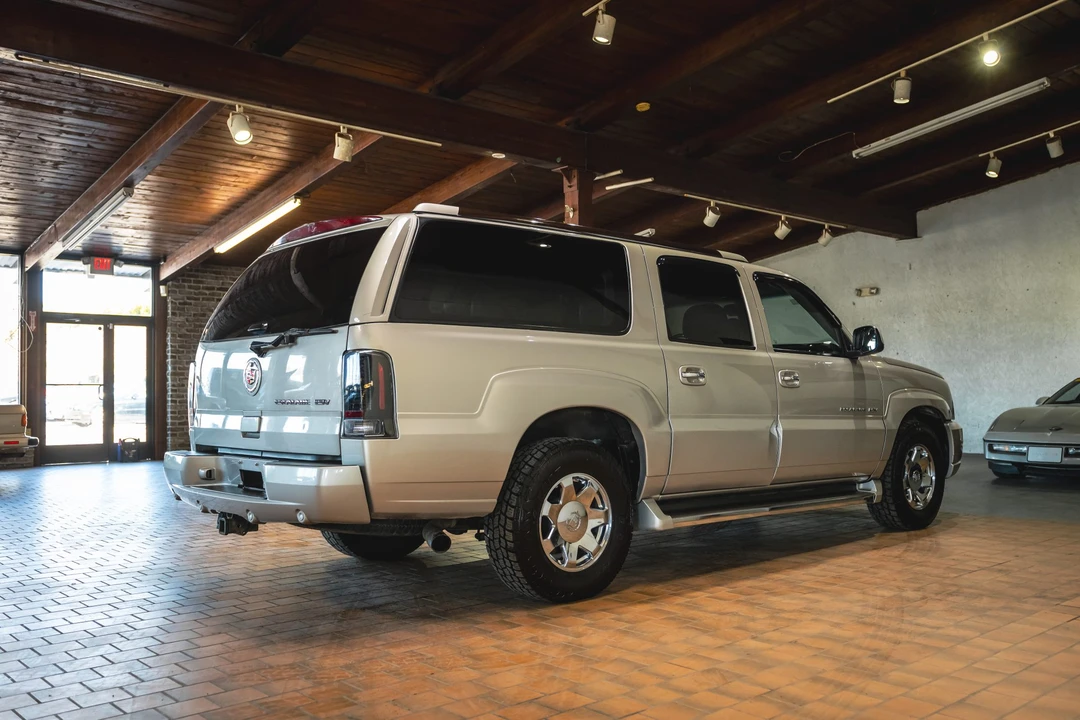 2005 Cadillac Escalade & EXT 2nd Gen - Image 18 of 31