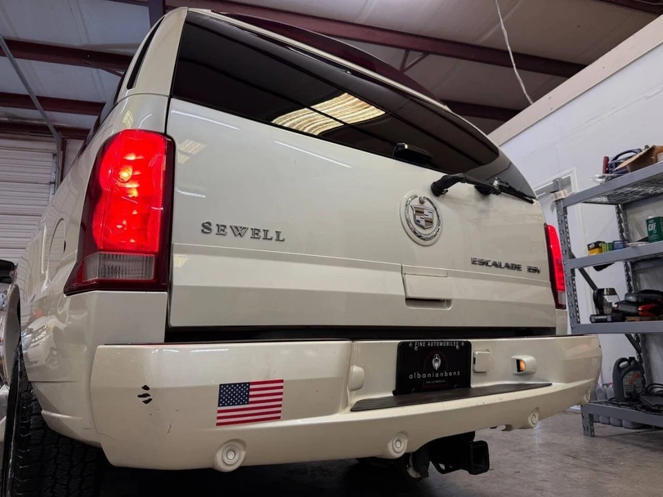 2005 Cadillac Escalade & EXT 2nd Gen - Image 21 of 21