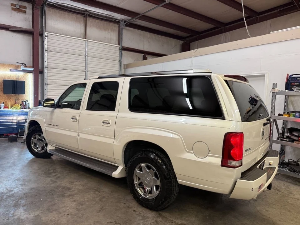 2005 Cadillac Escalade & EXT 2nd Gen - Image 15 of 21