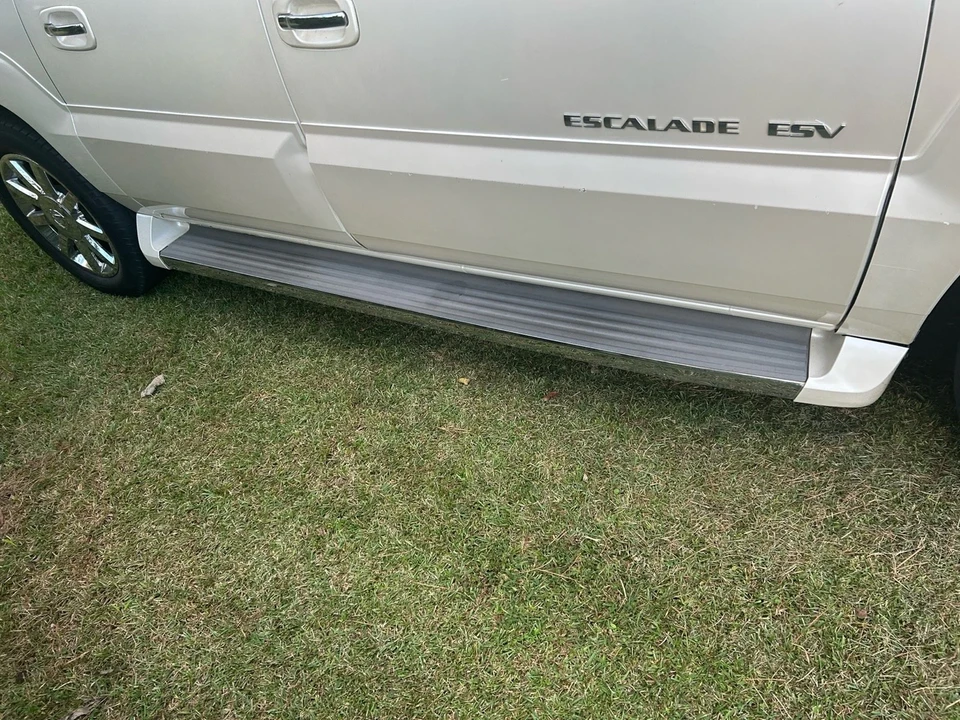 2005 Cadillac Escalade & EXT 2nd Gen - Image 10 of 19