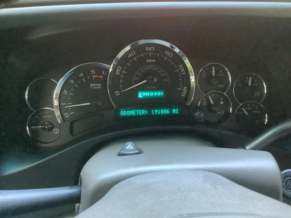 2005 Cadillac Escalade & EXT 2nd Gen - Image 28 of 31