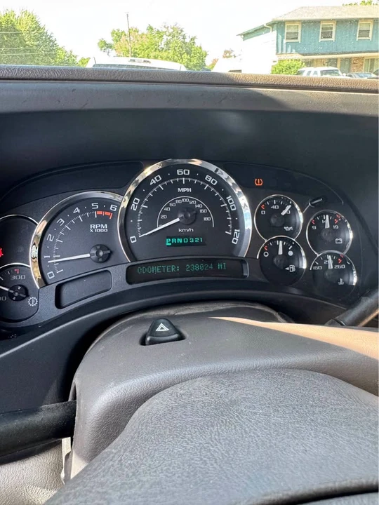 2005 Cadillac Escalade & EXT 2nd Gen - Image 15 of 19