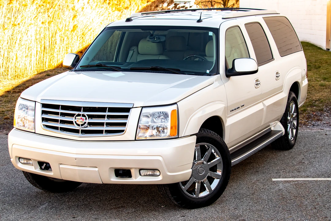 2005 Cadillac Escalade & EXT 2nd Gen - Image 5 of 31