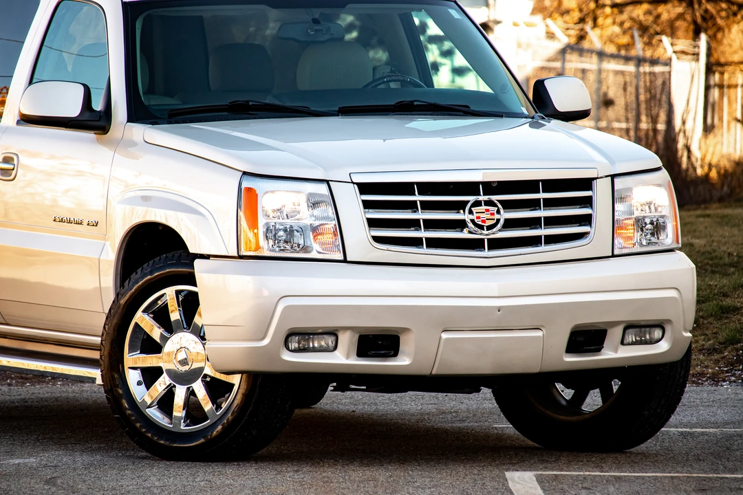 2005 Cadillac Escalade & EXT 2nd Gen - Image 30 of 31