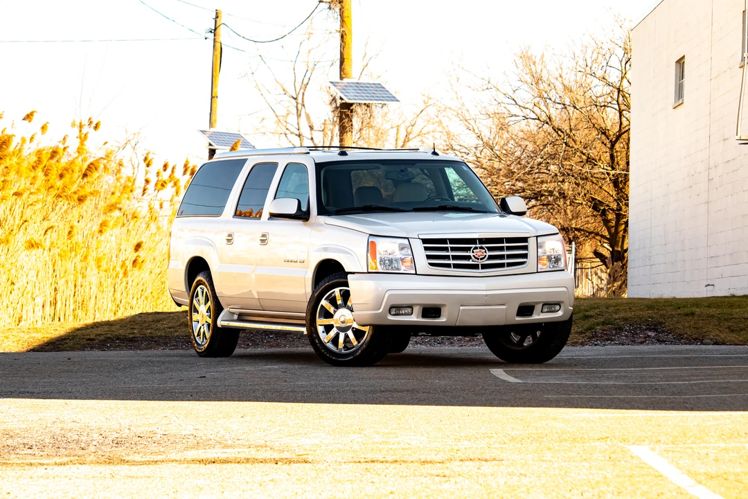 2005 Cadillac Escalade & EXT 2nd Gen - Image 14 of 31