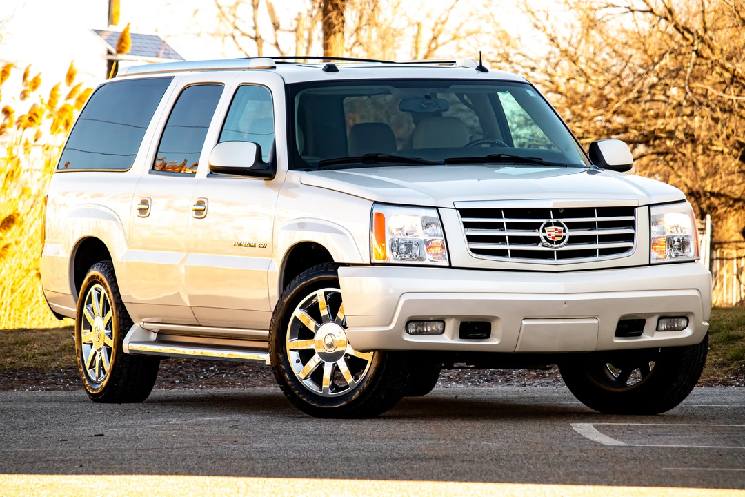 2005 Cadillac Escalade & EXT 2nd Gen - Image 13 of 31