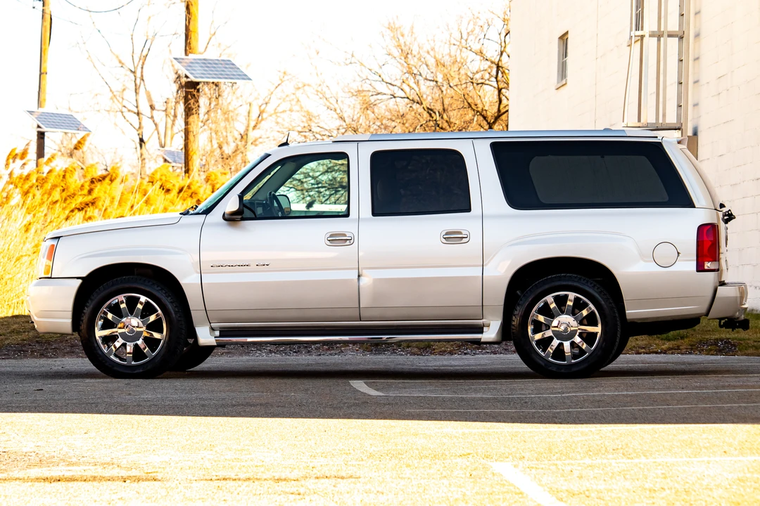 2005 Cadillac Escalade & EXT 2nd Gen - Image 22 of 31
