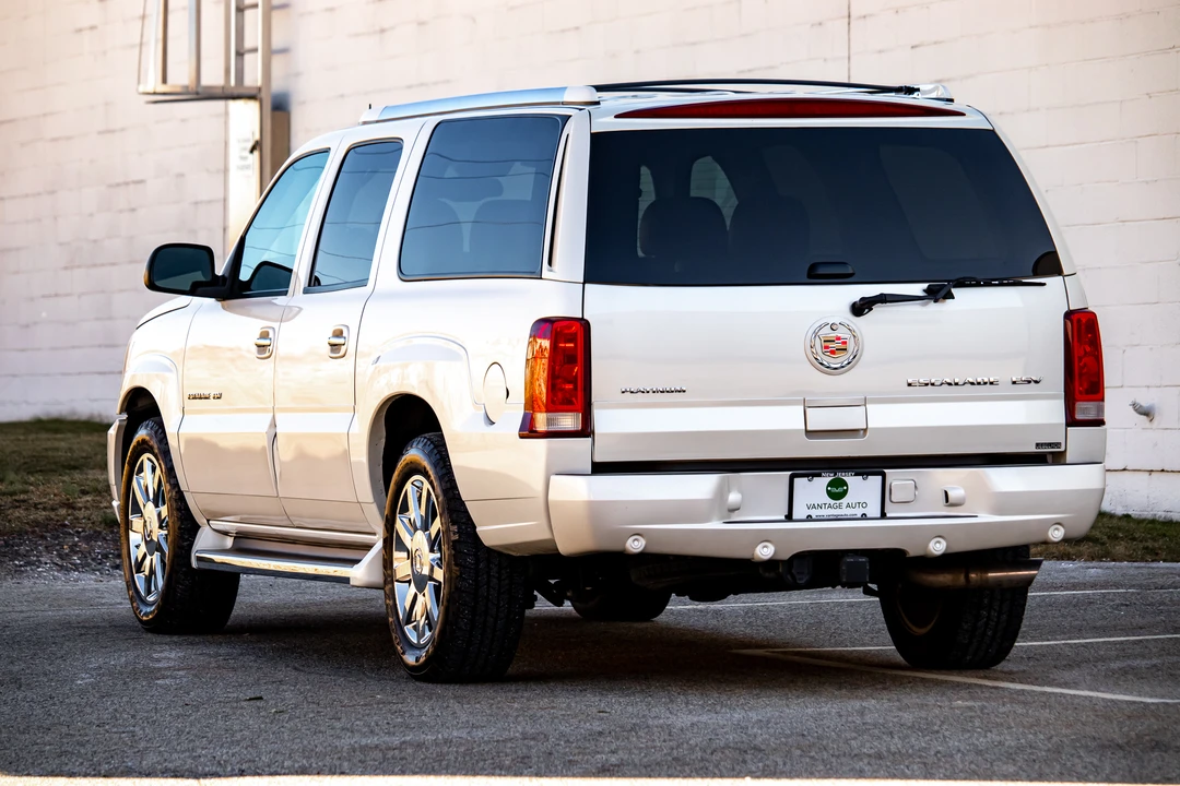 2005 Cadillac Escalade & EXT 2nd Gen - Image 21 of 31