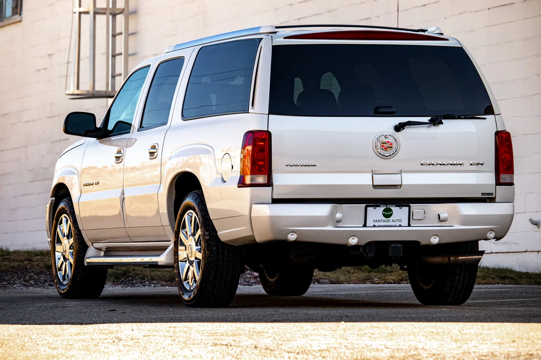 2005 Cadillac Escalade & EXT 2nd Gen - Image 20 of 31