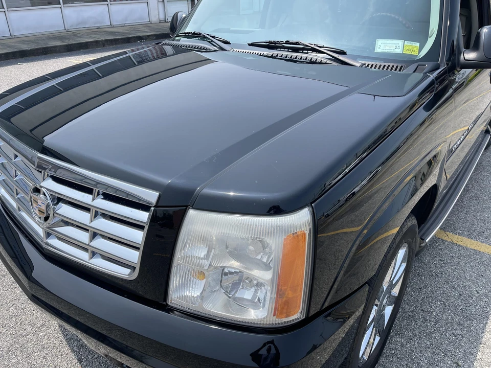 2005 Cadillac Escalade & EXT 2nd Gen - Image 13 of 31
