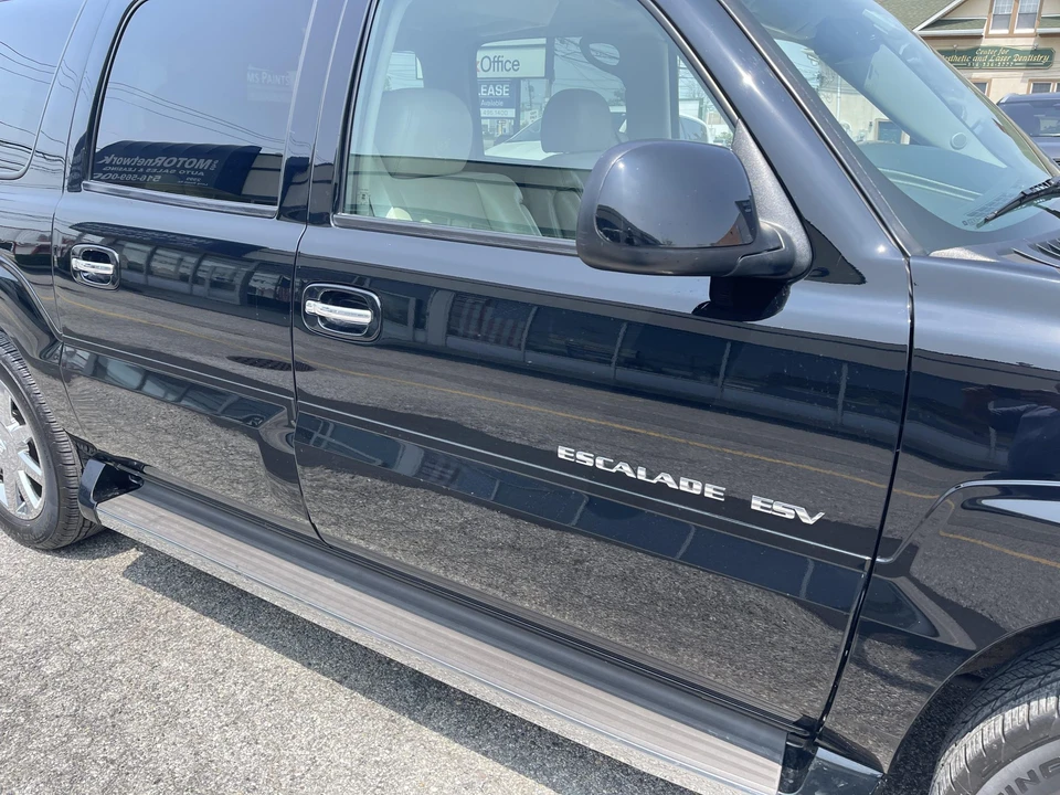 2005 Cadillac Escalade & EXT 2nd Gen - Image 24 of 31