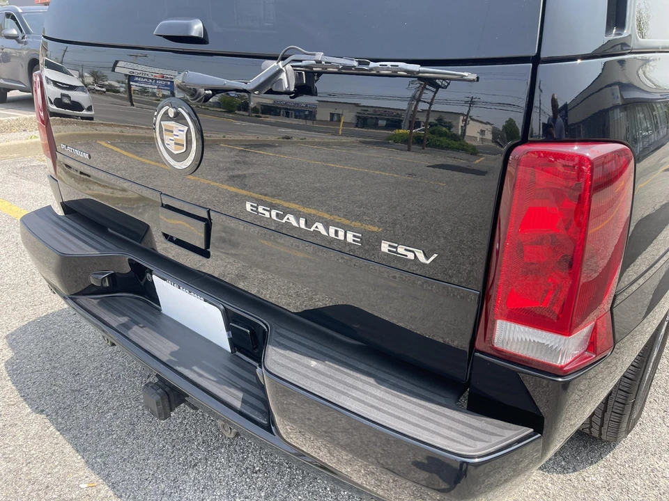 2005 Cadillac Escalade & EXT 2nd Gen - Image 21 of 31
