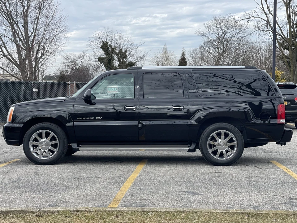 2005 Cadillac Escalade & EXT 2nd Gen - Image 7 of 31
