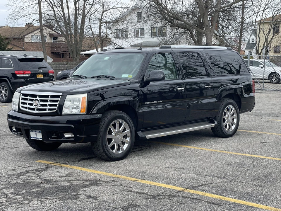 2005 Cadillac Escalade & EXT 2nd Gen - Image 8 of 31