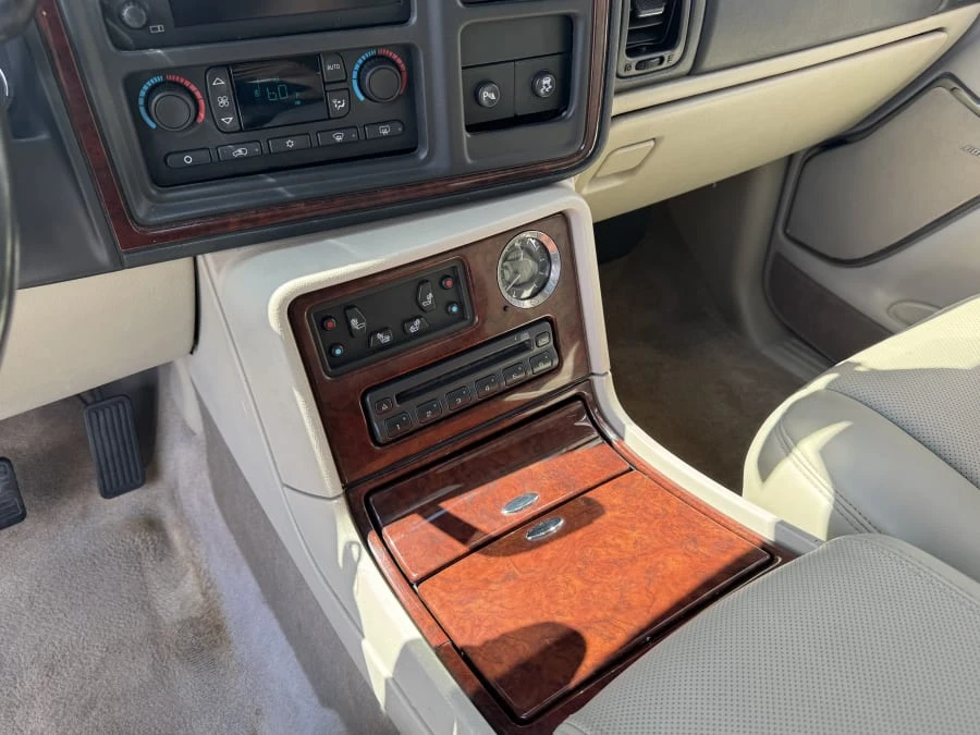 2005 Cadillac Escalade & EXT 2nd Gen - Image 7 of 13