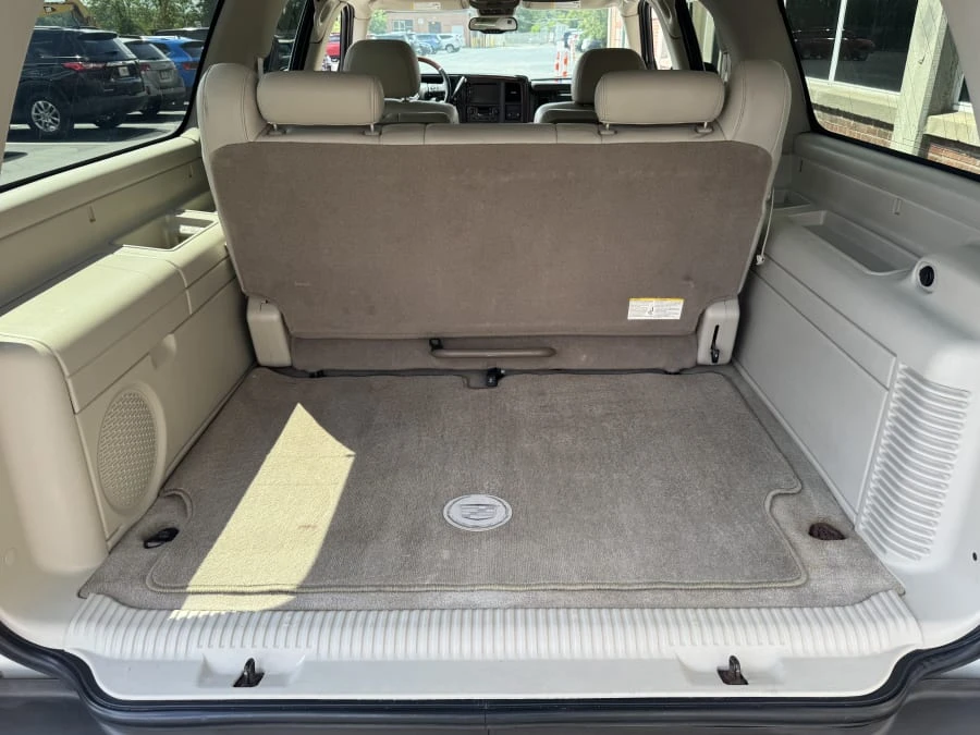 2005 Cadillac Escalade & EXT 2nd Gen - Image 10 of 13