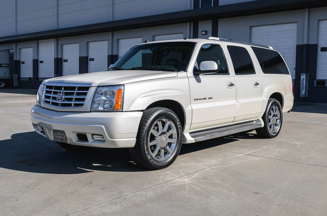2005 Cadillac Escalade & EXT 2nd Gen - Image 4 of 31