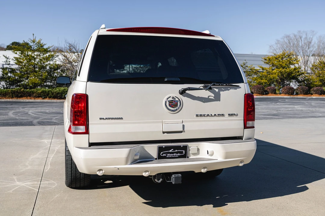 2005 Cadillac Escalade & EXT 2nd Gen - Image 12 of 31