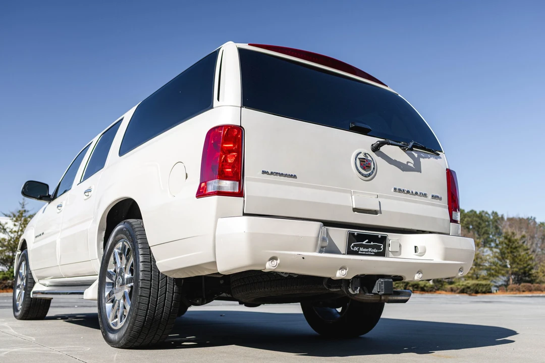 2005 Cadillac Escalade & EXT 2nd Gen - Image 25 of 31