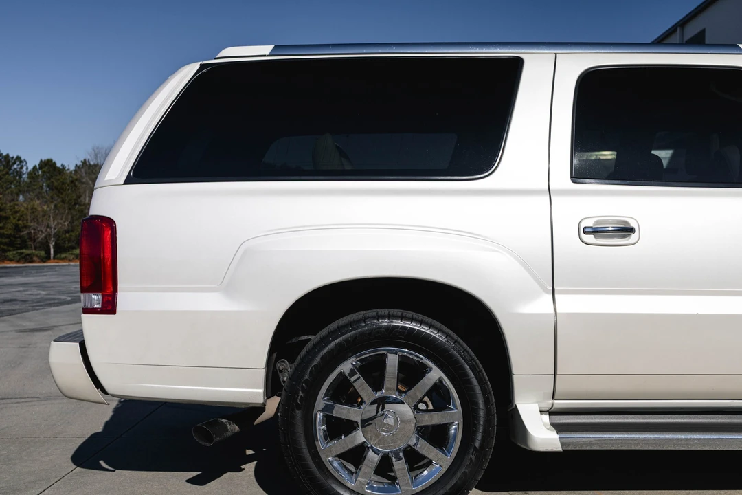 2005 Cadillac Escalade & EXT 2nd Gen - Image 31 of 31