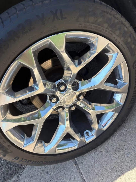 2005 Cadillac Escalade & EXT 2nd Gen - Image 9 of 9