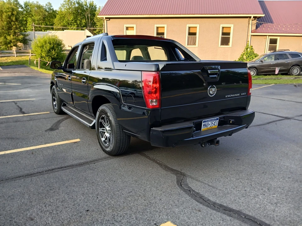 2005 Cadillac Escalade & EXT 2nd Gen - Image 11 of 31