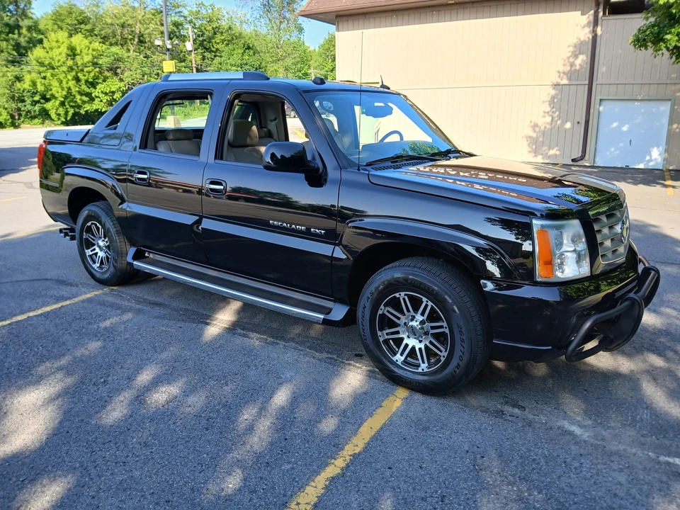 2005 Cadillac Escalade & EXT 2nd Gen - Image 23 of 31