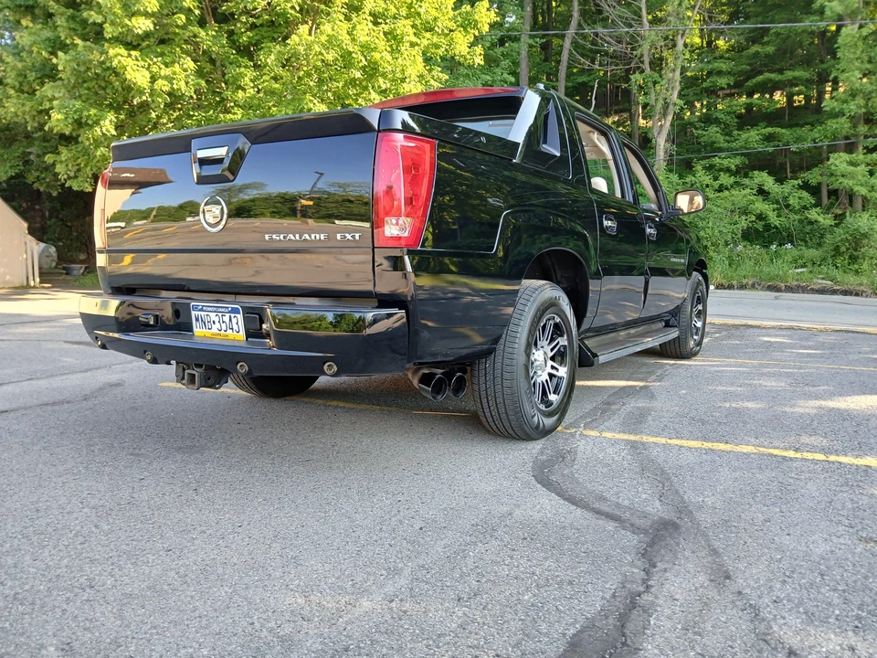 2005 Cadillac Escalade & EXT 2nd Gen - Image 31 of 31
