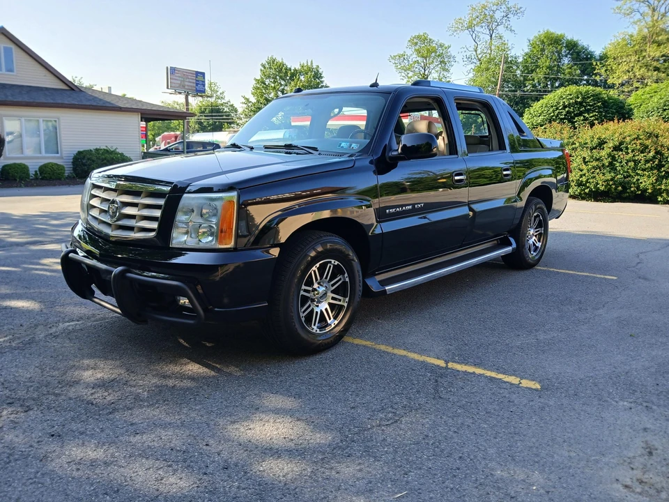 2005 Cadillac Escalade & EXT 2nd Gen - Image 16 of 31