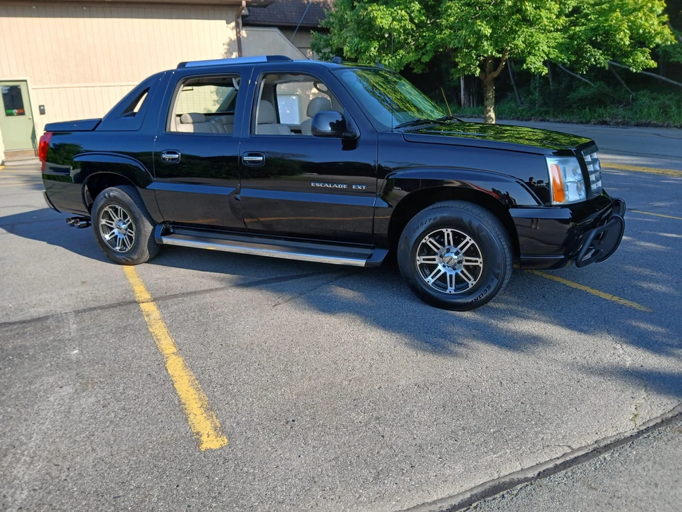2005 Cadillac Escalade & EXT 2nd Gen - Image 25 of 31