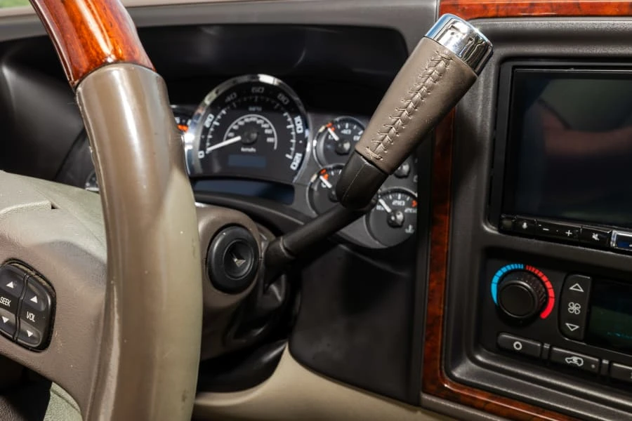 2005 Cadillac Escalade & EXT 2nd Gen - Image 18 of 20