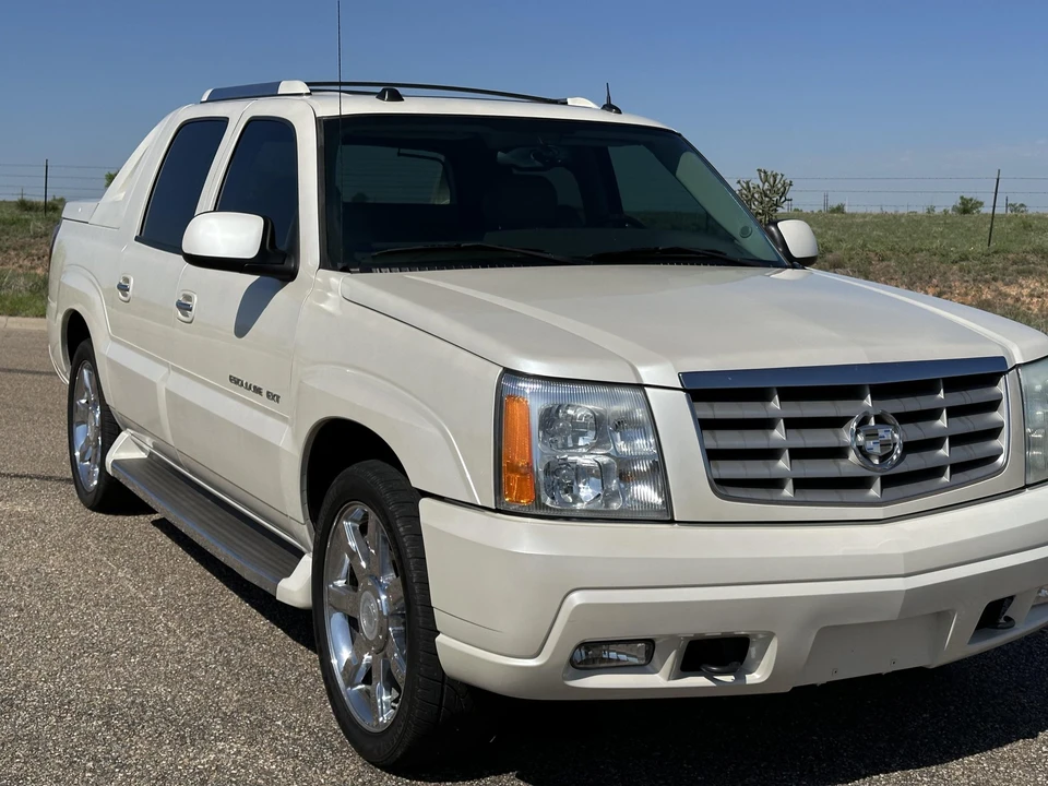 2005 Cadillac Escalade & EXT 2nd Gen - Image 14 of 31
