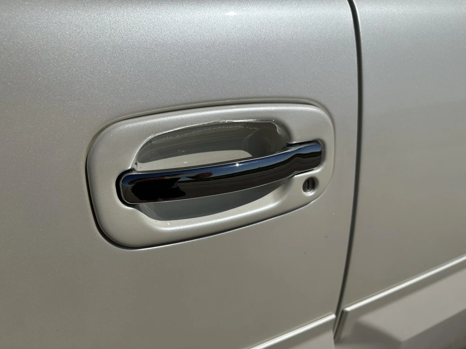 2005 Cadillac Escalade & EXT 2nd Gen - Image 27 of 31