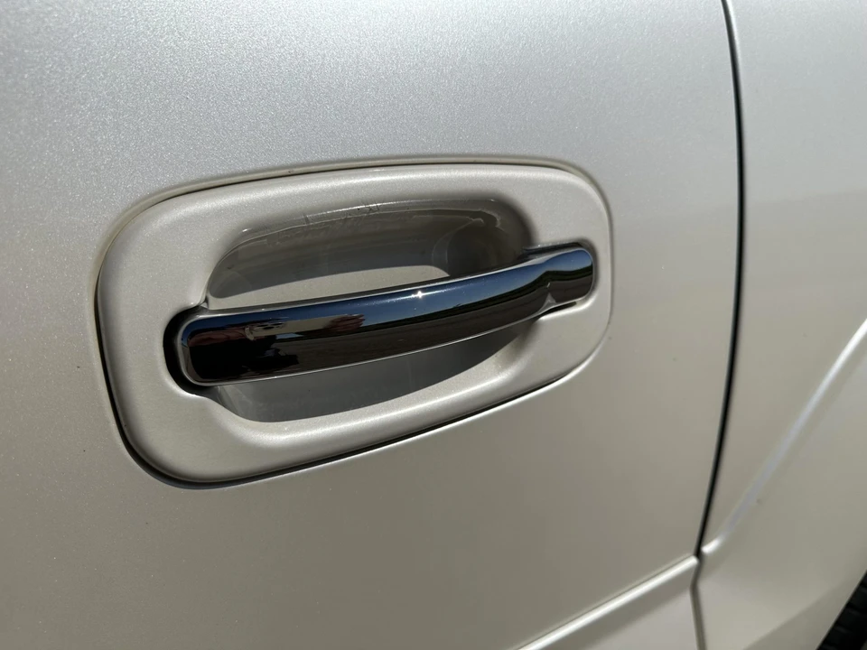 2005 Cadillac Escalade & EXT 2nd Gen - Image 28 of 31