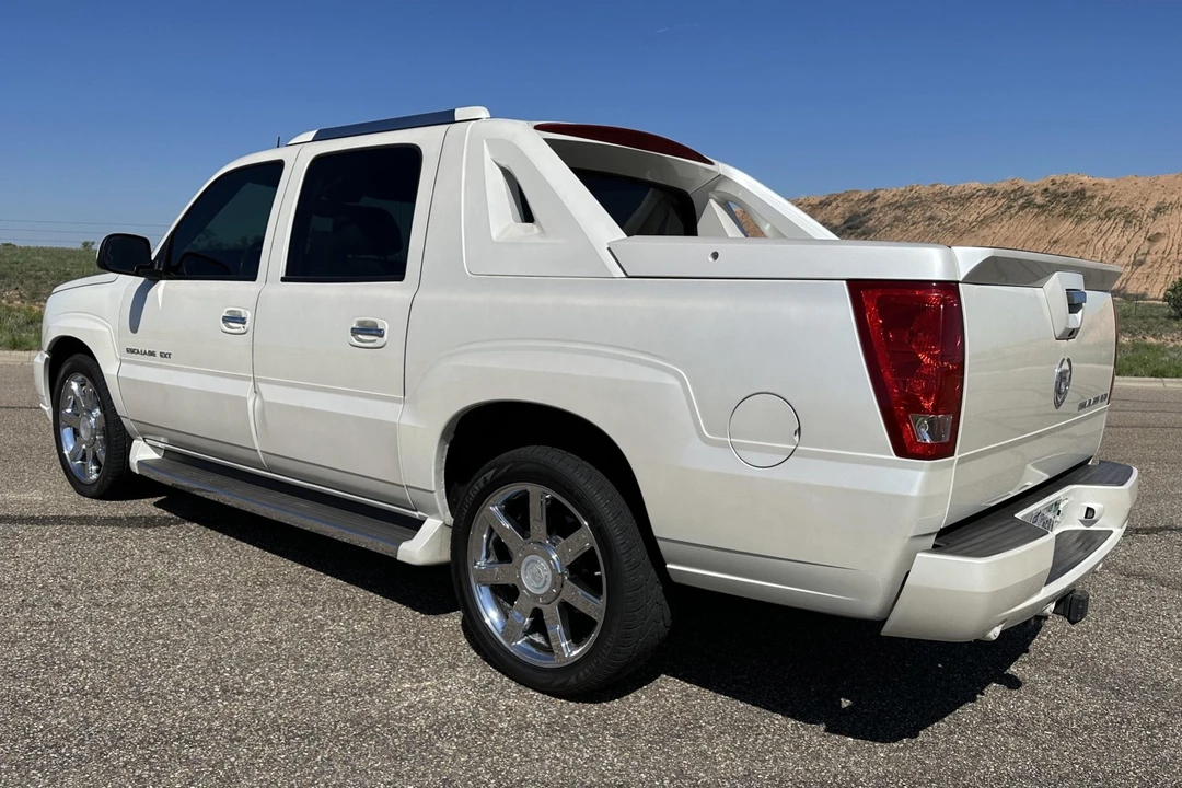 2005 Cadillac Escalade & EXT 2nd Gen - Image 7 of 31