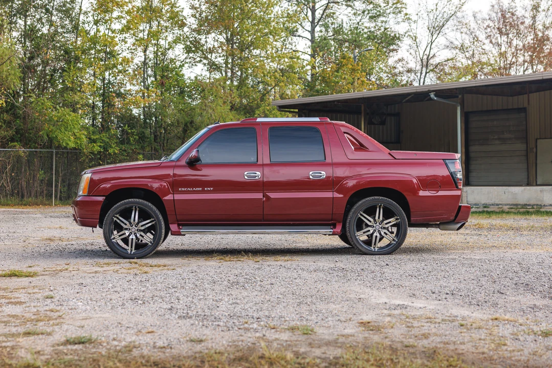 2005 Cadillac Escalade & EXT 2nd Gen - Image 3 of 31