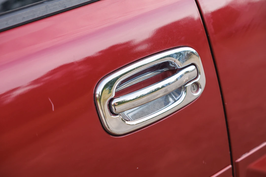 2005 Cadillac Escalade & EXT 2nd Gen - Image 25 of 31