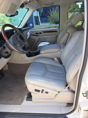 2005 Cadillac Escalade & EXT 2nd Gen - Image 5 of 13