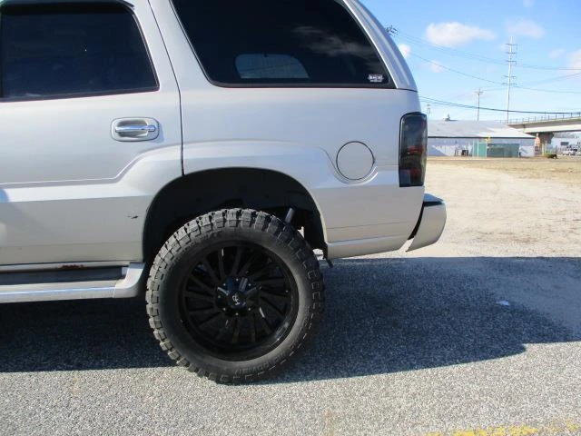 2005 Cadillac Escalade & EXT 2nd Gen - Image 5 of 21